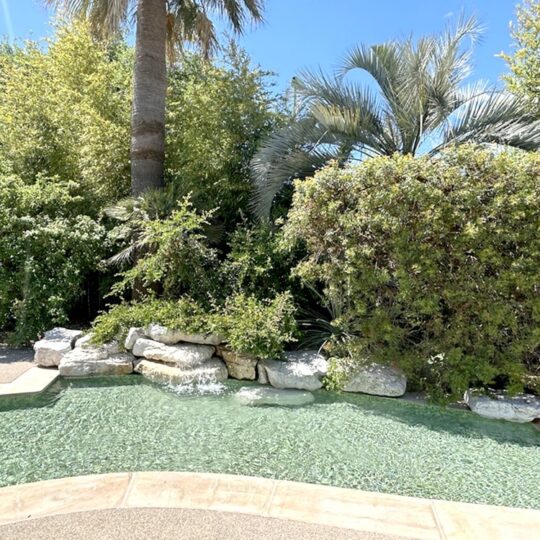 https://www.respelido.co.uk/wp-content/uploads/2025/09/holiday-residence-near-nice-carros-respelido-the-swimming-pool_11-1-540x540.jpg